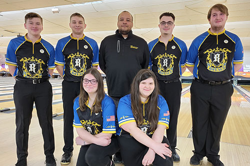 Bowling Team in front of lanes, Boulevard Bowl